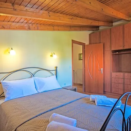 Corfu Summer Maisonette Holiday home *